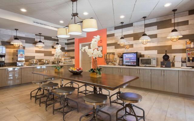 Best Western Plus St. Simons