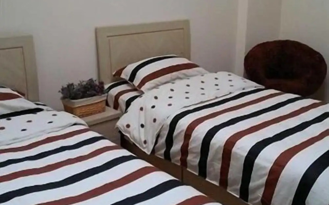 Qingdao Yuezhu Topic Hostel