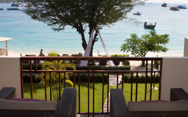 Mama Beach Residence