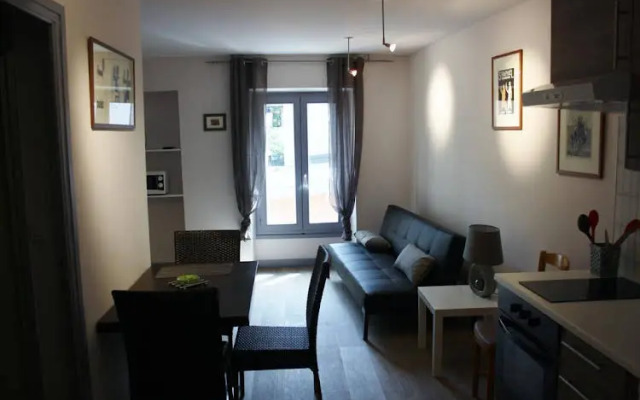 Les Meublés de la Mère Michaud