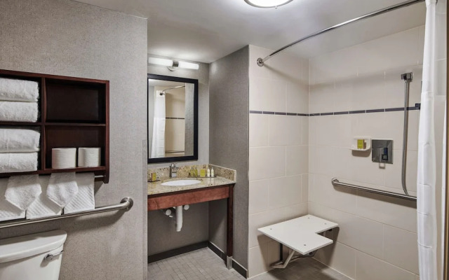 Holiday Inn Raleigh (Crabtree Valley Mall)