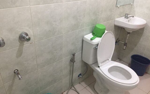 White Beach Hotel Puerto Galera powered by Cocotel