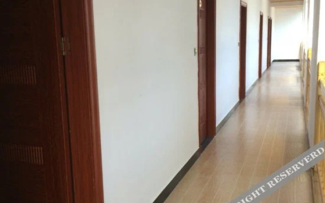 Yantian Hotel