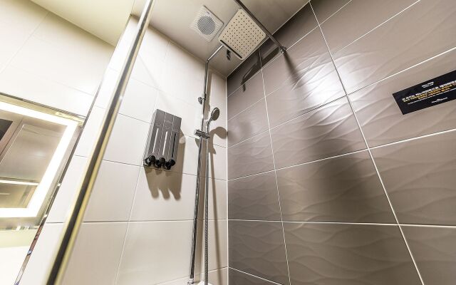 Hotel 9 in Dongdaemoon