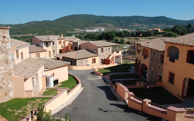 Albergo Residenziale Li Troni