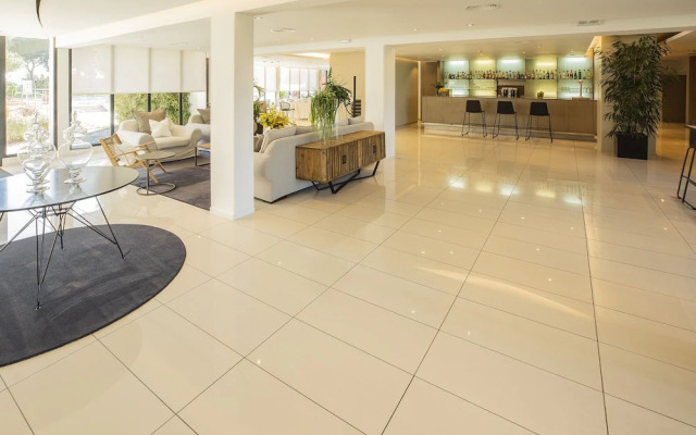 Novotel Girona Aeropuerto