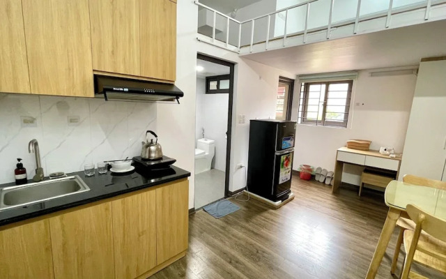 Era Apartment Khuc Thua Du