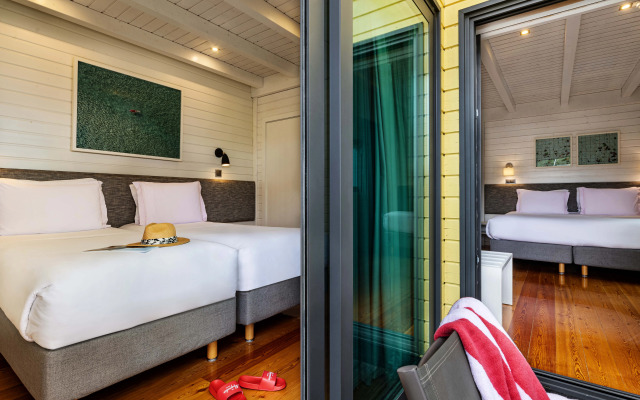 The Magnolia Hotel