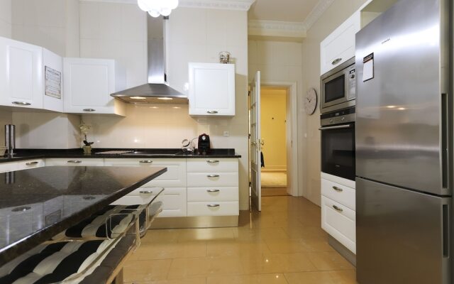 Downtown Premium by Homing