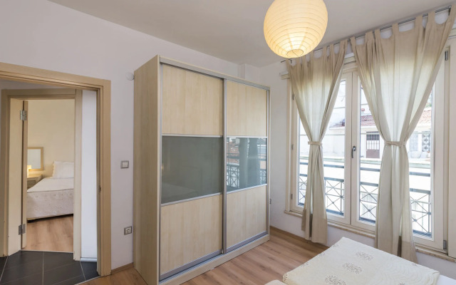 Istanbul Amedros Home