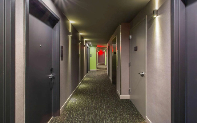 Insignia Hotel Brooklyn, Ascend Hotel Collection