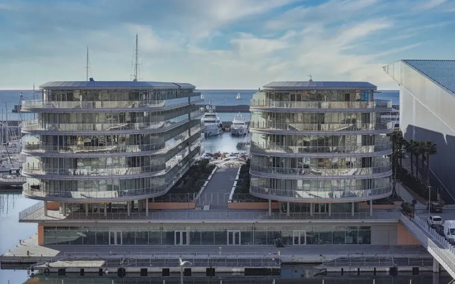 Waterfront Vibes by Wonderful Italy