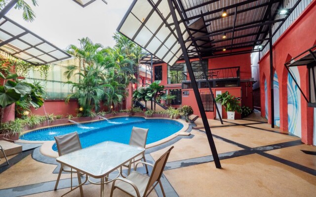 OYO 75369 Cozy Rooms@ pattaya Addicts