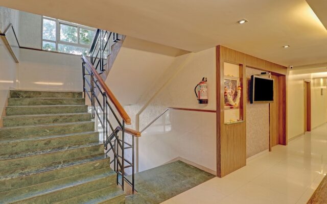 OYO 2586 Hotel Vikrant Residency