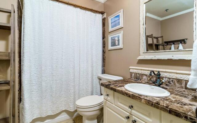 Beach Manor 410