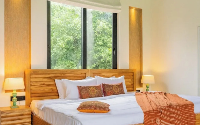 Water Edge by Akama Homes- 4Bhk Luxe