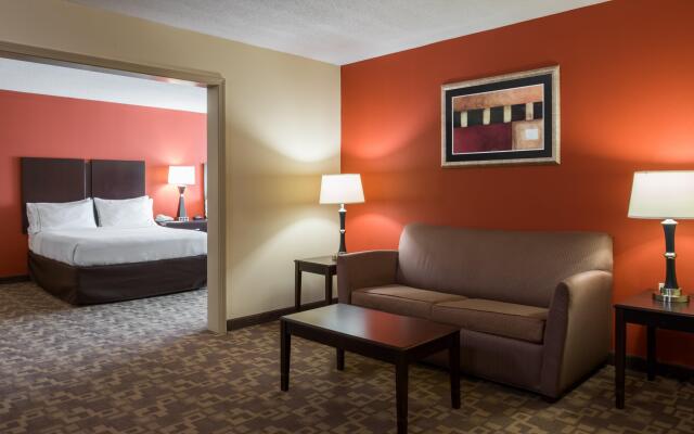 Holiday Inn Express & Suites Lexington Dtwn Area-Keenland by IHG