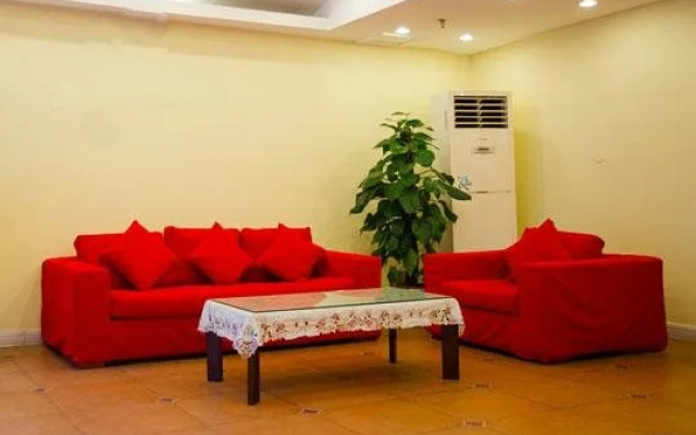 Home Inn Chongqing ShangQingSi