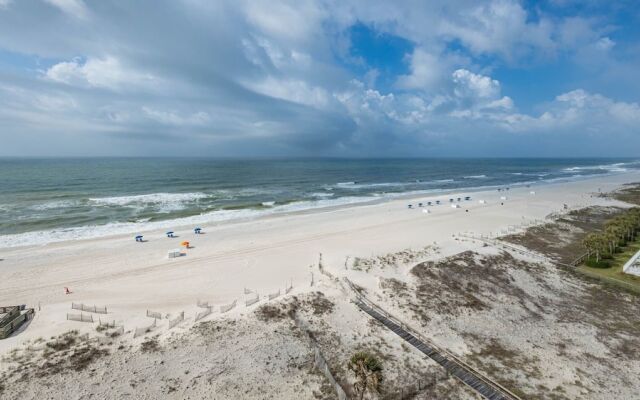 Phoenix Ix 801 3 Bedroom Condo