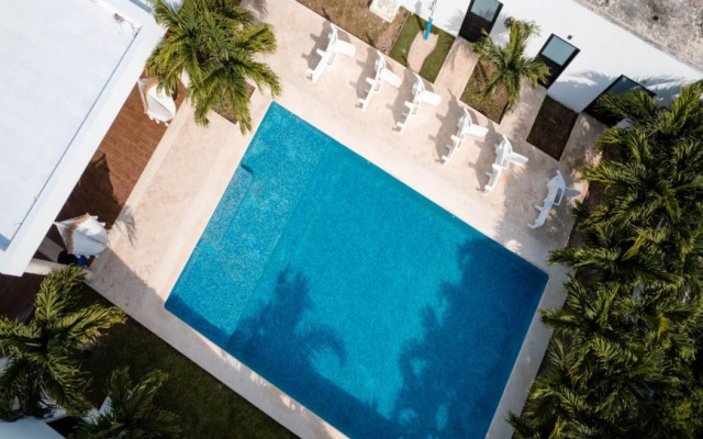 Hotel & Suites Yuca Ville