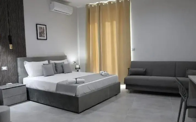 Hotel Movida