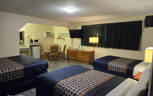 Rodeway Inn & Suites Blythe I-10