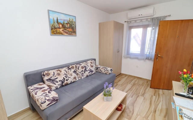 Seaside Apartments Hrkac