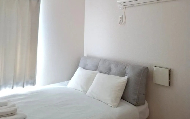 Laffitte Hirai Condominium Hotel – Guest Rooms – Tokyo