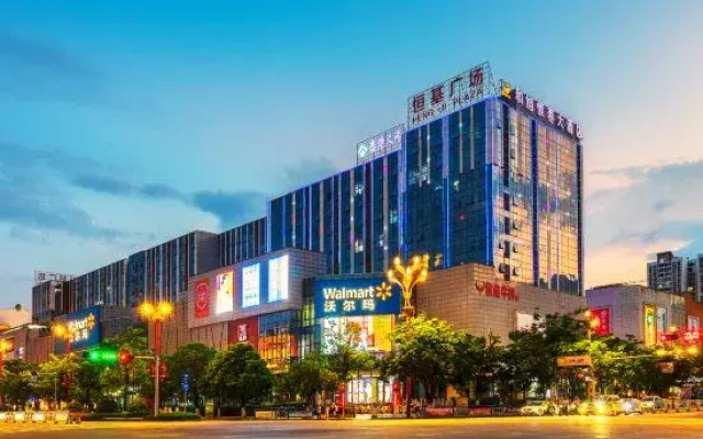Lin Cang He Xu Heng Chun Hotel