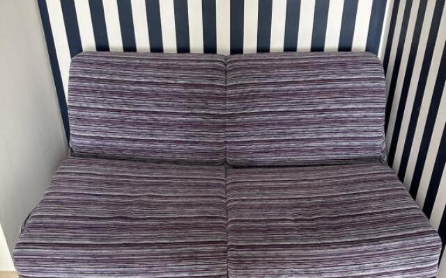 RICCIO BLU pochi passi dal mare