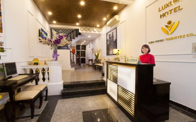 Luxury Hotel