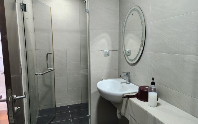 LSS HomeStay Imago the loft residence