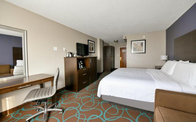 Holiday Inn Niagara Falls State Park Entry by IHG