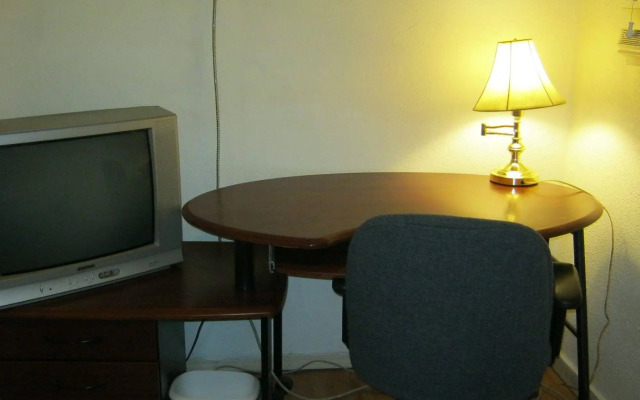 Kelowna Okanagan Lake Hostel