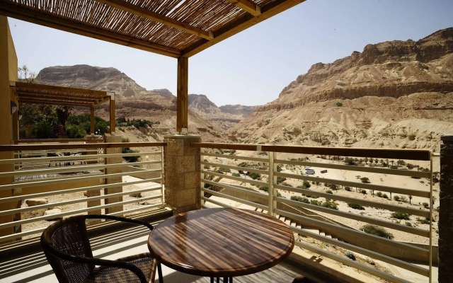 Ein Gedi Kibbutz Hotel