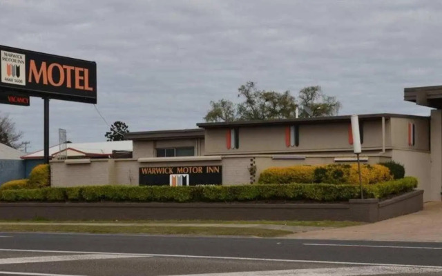 Warwick Motor Inn