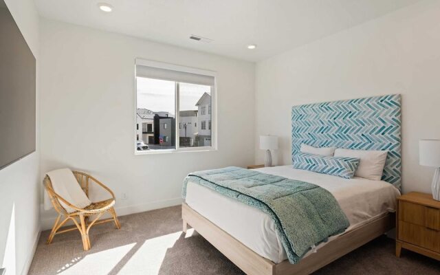 Lux Azul by RedAwning