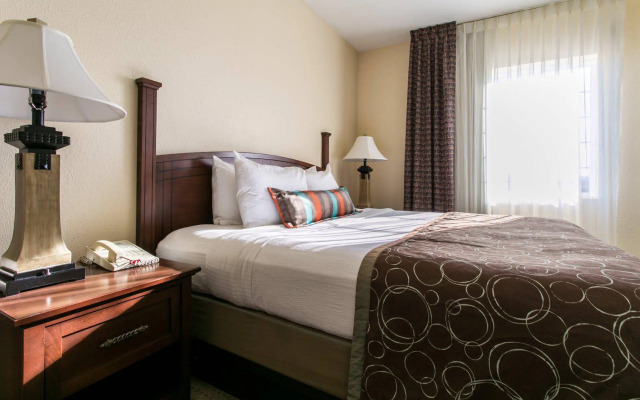 Staybridge Suites Chattanooga at Hamilton Place by IHG