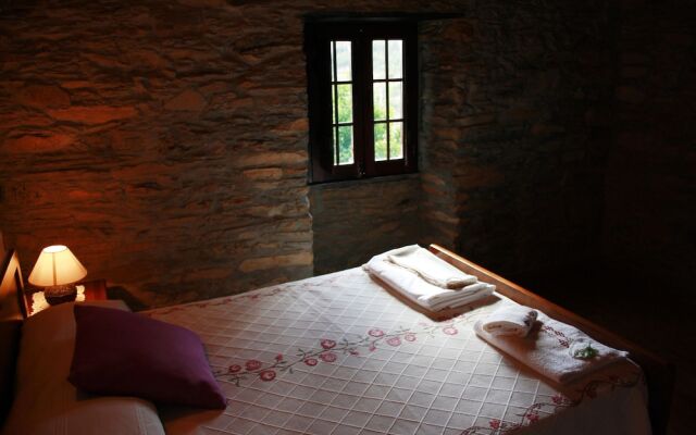 Casas de Pedra - Casa da Avó