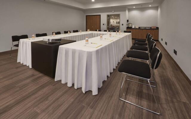 City Express by Marriott Ciudad De México La Raza