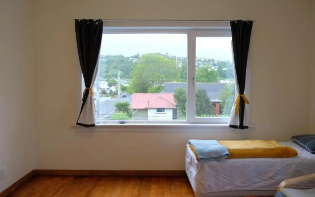 3 spacious bedrooms