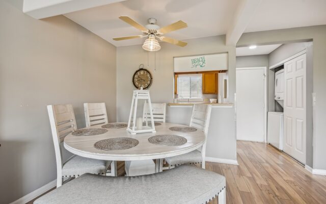 Sandpiper Cove 3104 2 Bedroom Condo by RedAwning