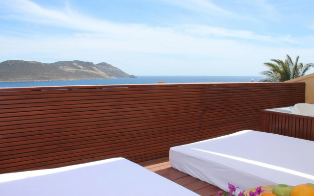 Lycia Hotel