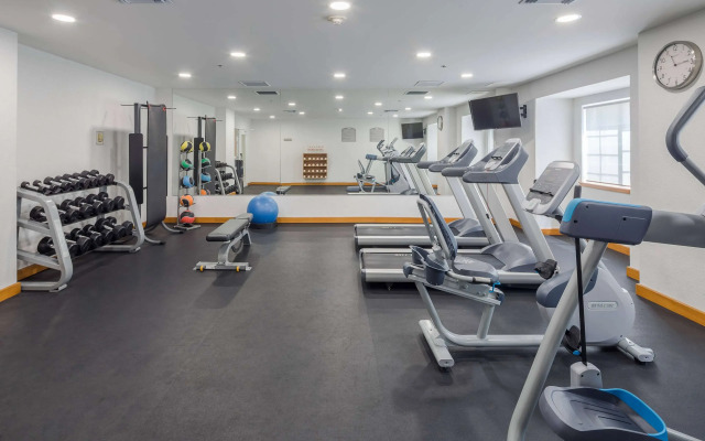Microtel Inn & Suites by Wyndham Culiacan
