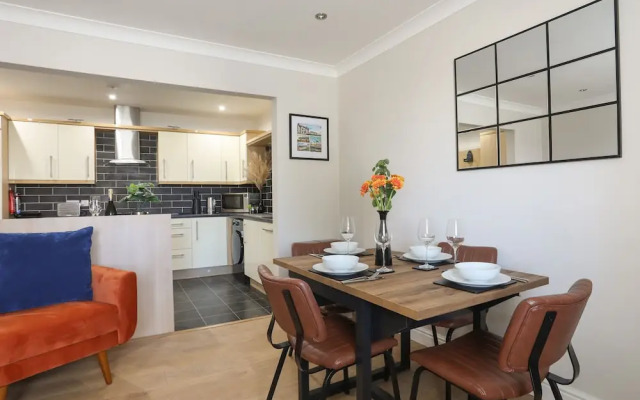 4 Pen Llanw Tides Reach