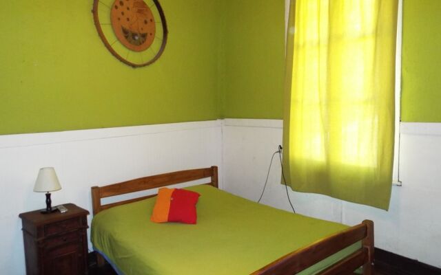 Casa Verde Limon - Hostel