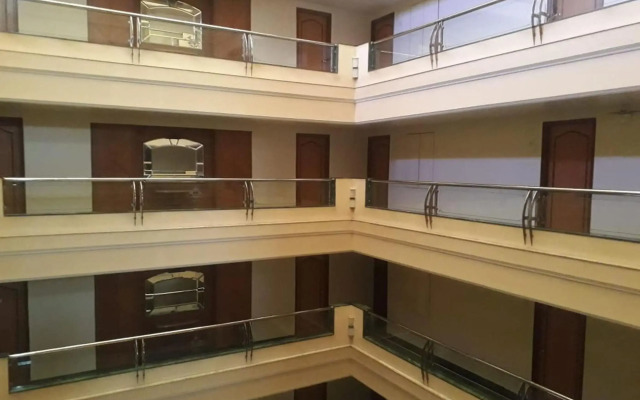 Hotel The Samrat