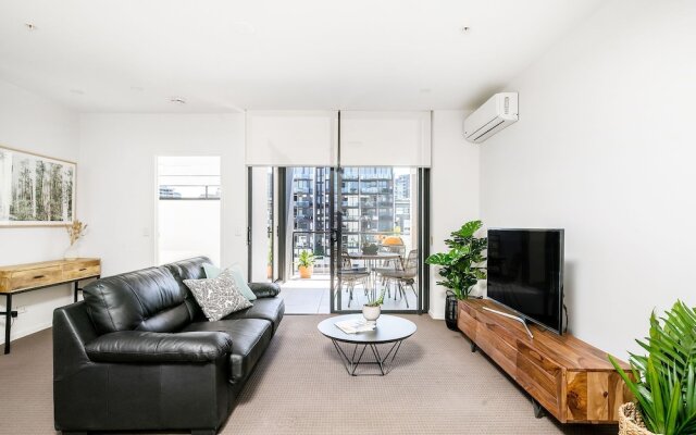 Riverstone 706