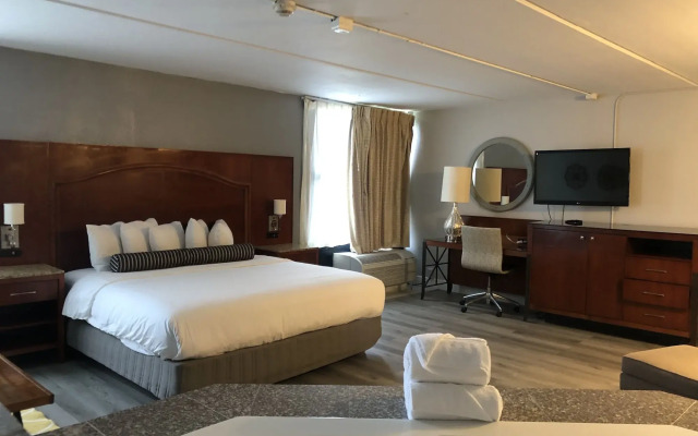 The Grand Hotel Spindletop