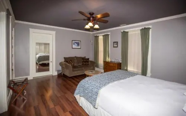 A. P. Green House Bed and Breakfast